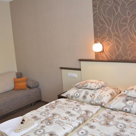 Bodza Apartmanok إغير الغرفة الصورة